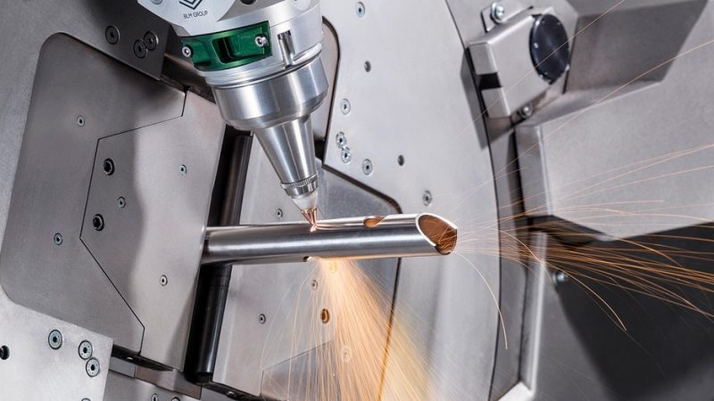 5 reasons to use a tube laser cutting machine