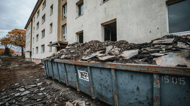 How Long Can You Keep a Dumpster on Your Property